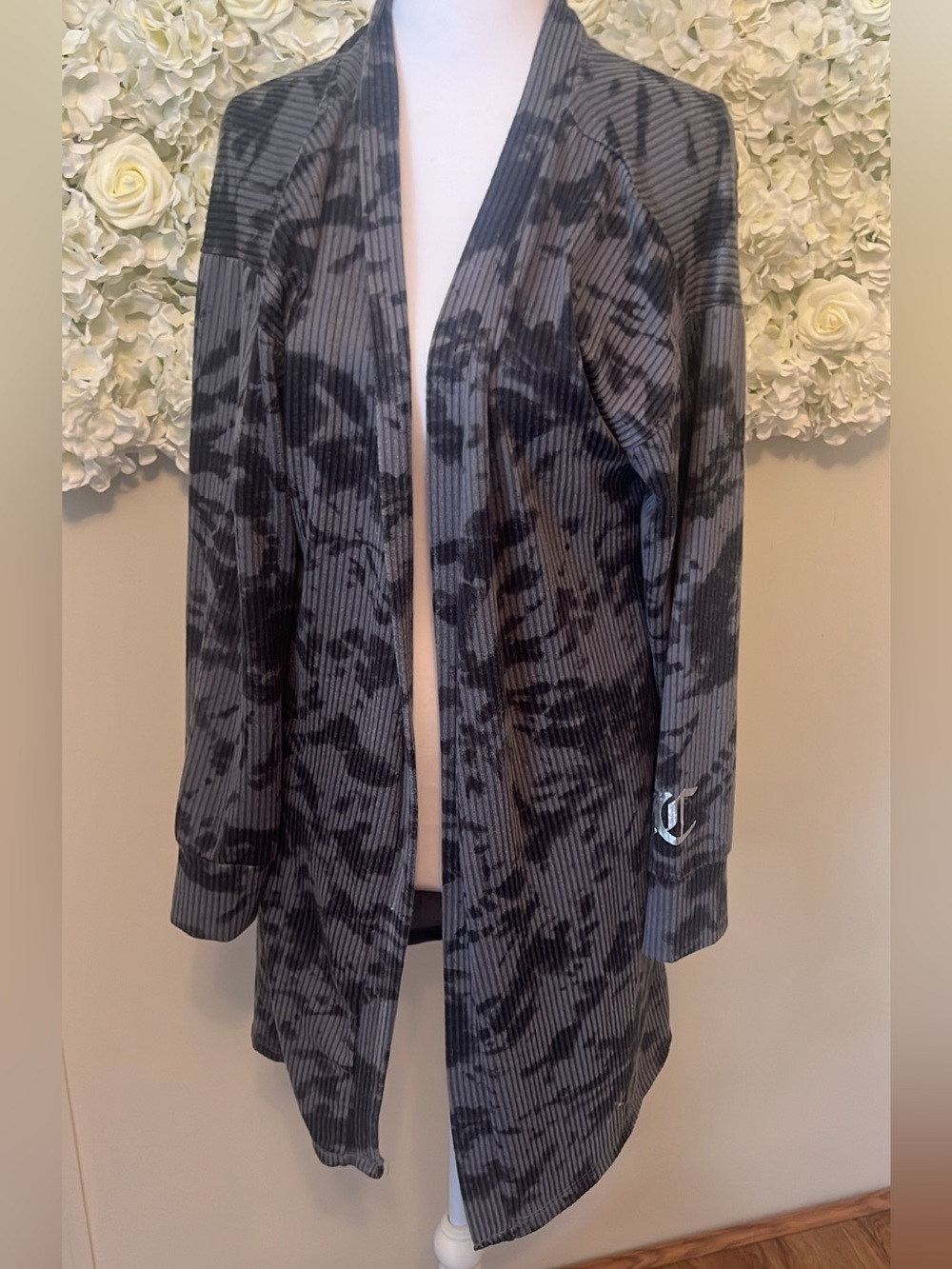 Juicy Couture Gray Black Tye Dye Open Front Cardigan